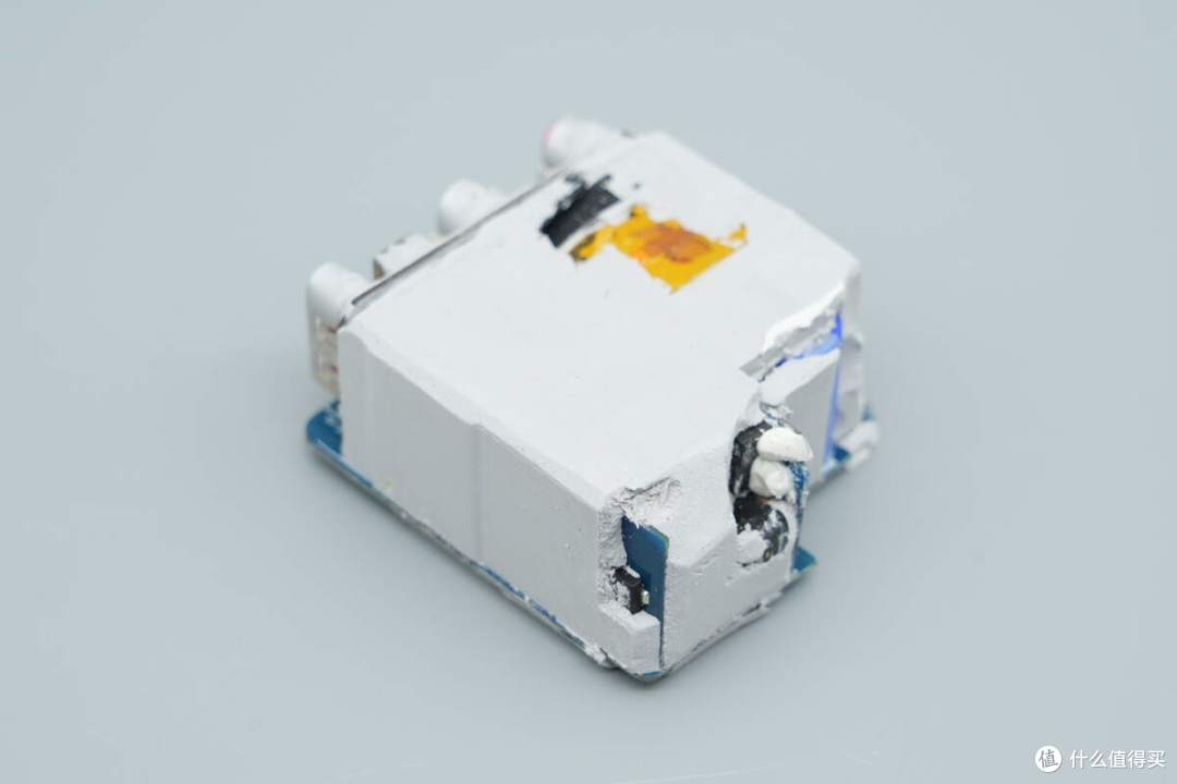 140W PD3.1+小米120W澎湃秒充,华硕a豆三口氮化镓快充充电器拆解