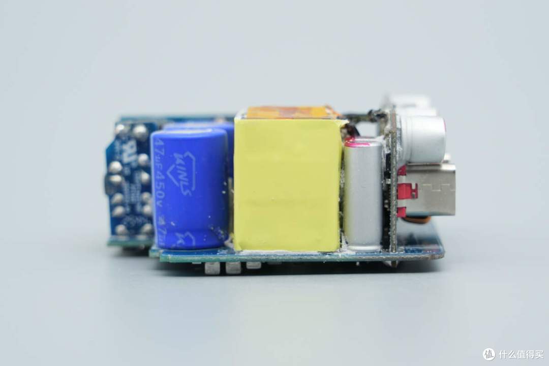 140W PD3.1+小米120W澎湃秒充,华硕a豆三口氮化镓快充充电器拆解