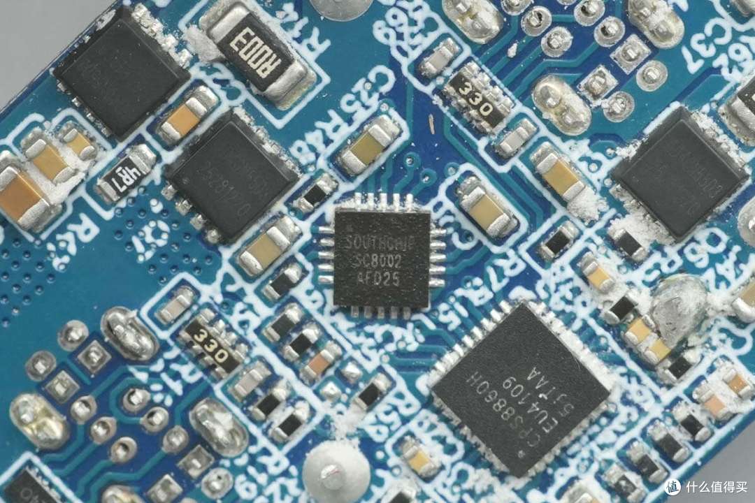 140W PD3.1+小米120W澎湃秒充,华硕a豆三口氮化镓快充充电器拆解