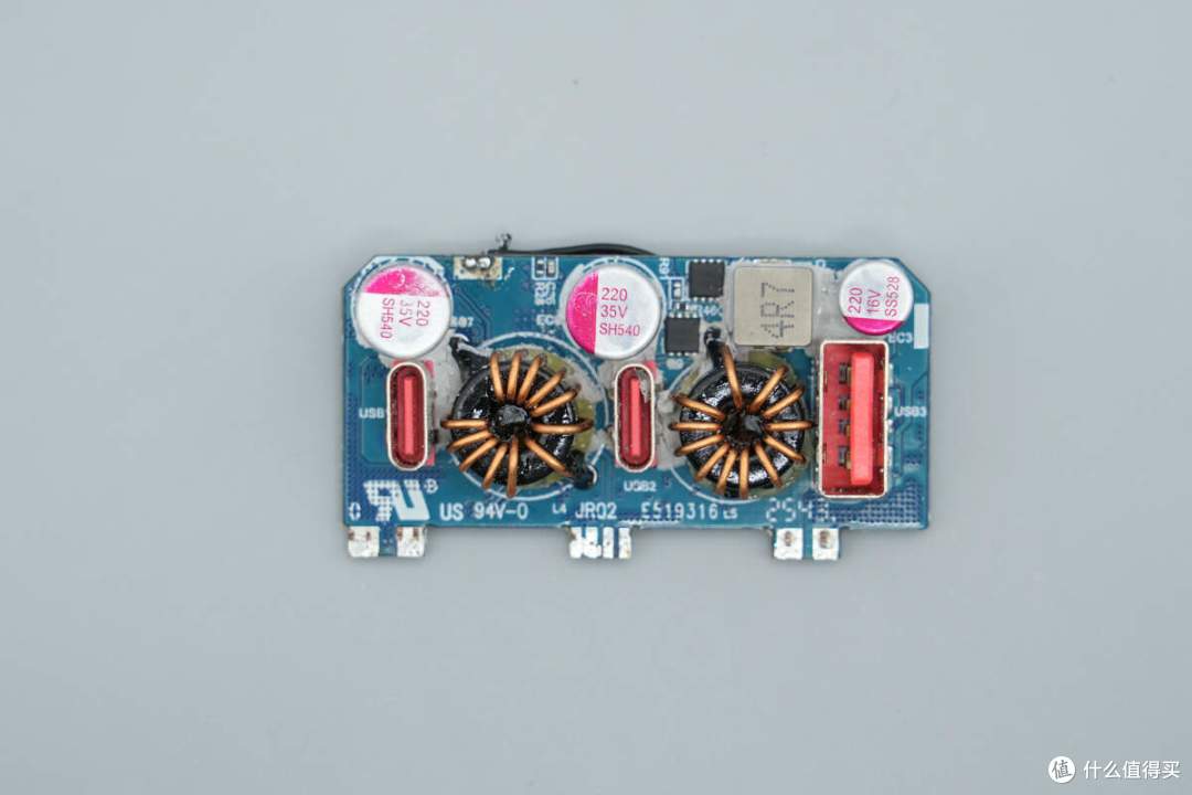 140W PD3.1+小米120W澎湃秒充,华硕a豆三口氮化镓快充充电器拆解