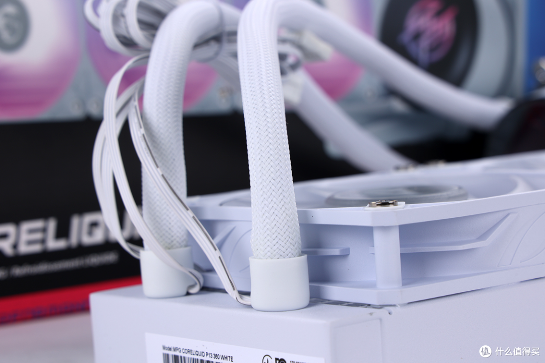 性能颜值MAX，易安装+藏线设计：微星MPG CORELIQUID P13 360实测