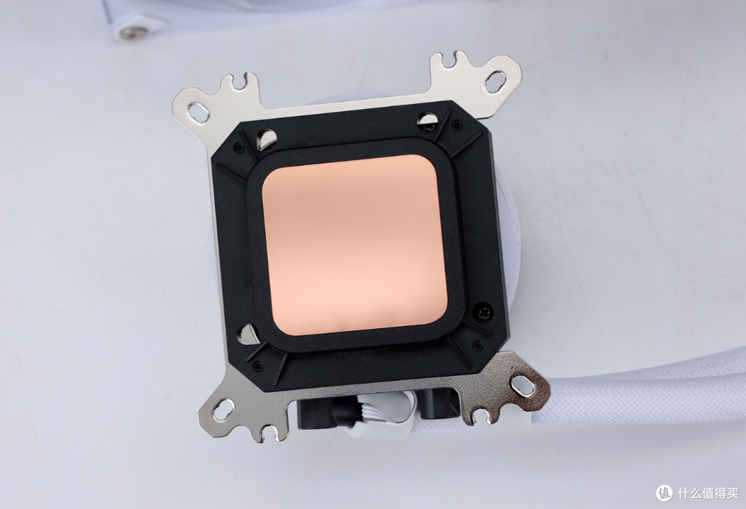 性能颜值MAX，易安装+藏线设计：微星MPG CORELIQUID P13 360实测