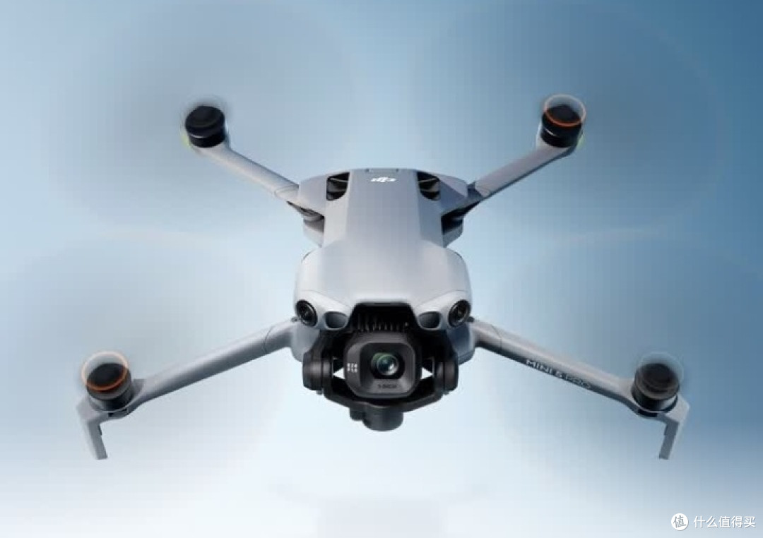 大疆DJI Mini 5 Pro:滑雪天地间的空中摄影师,专业级拍摄新体验