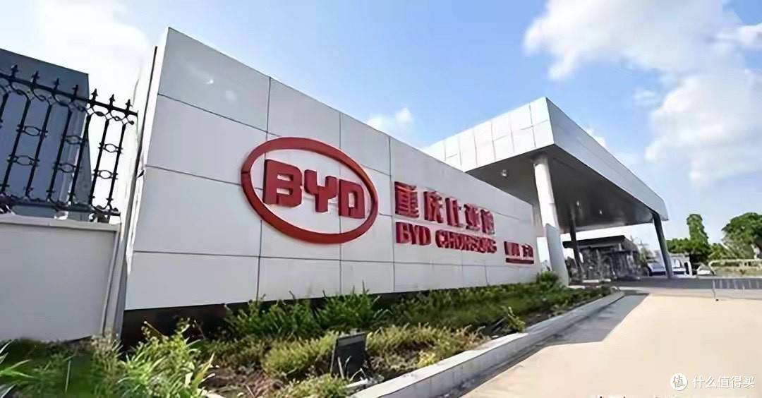 暴跌32%!比亚迪是中国电车第一,第三季度却爆雷,电车还能买吗