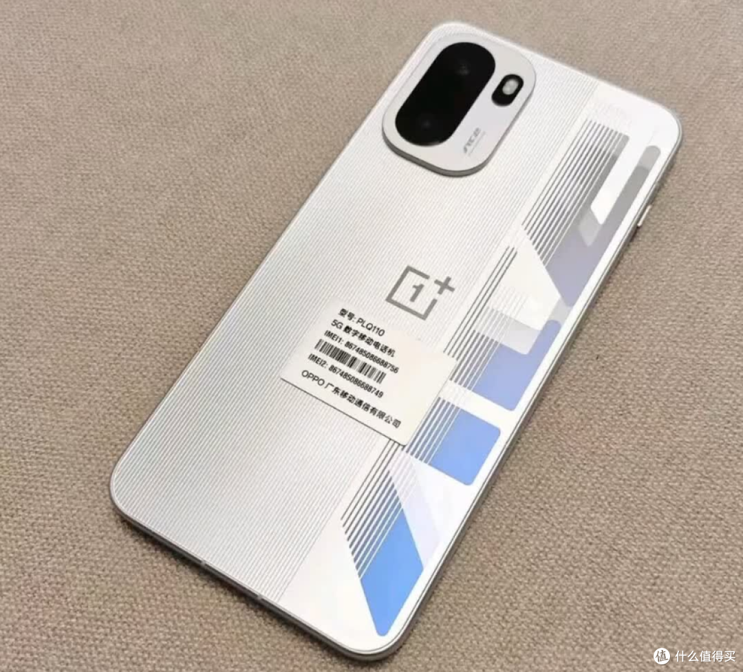 差价不到200元,一加Ace6和Ace6T,区别在哪里?