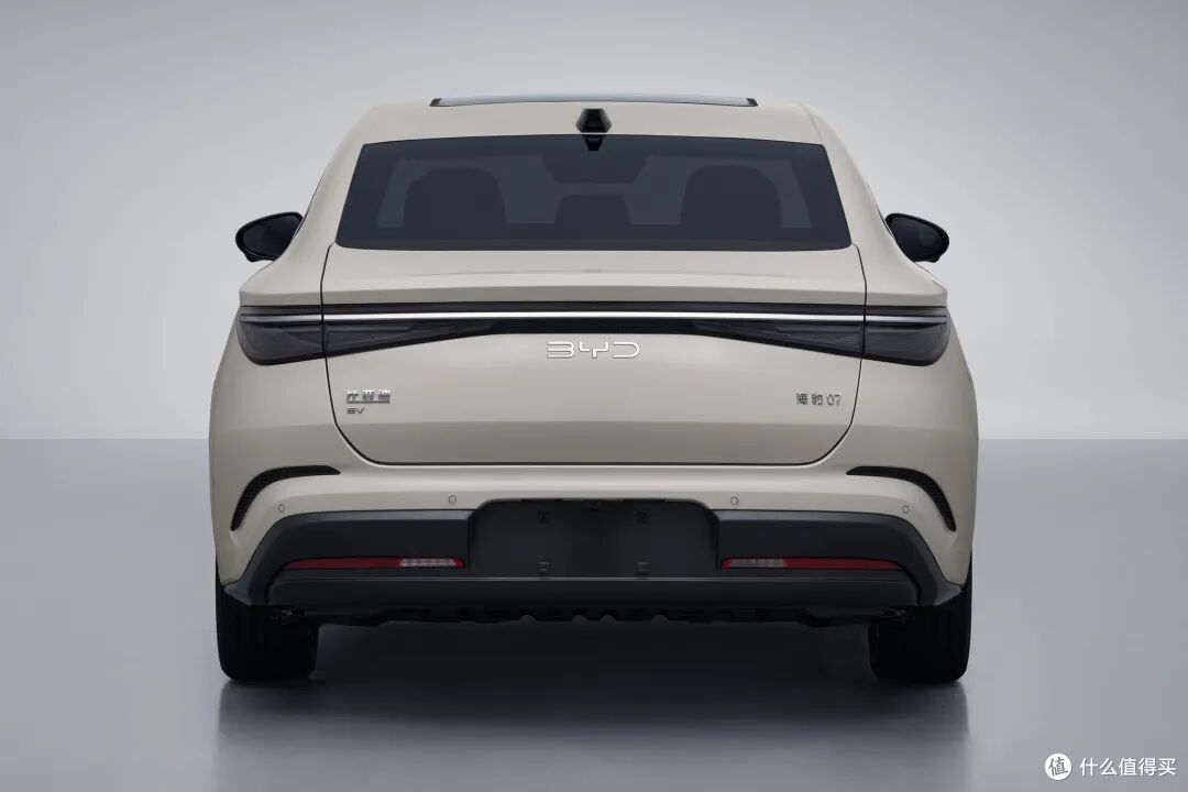 没想到：有设计这样大胆的车型，外观优美，带来畅快的乘坐体验！