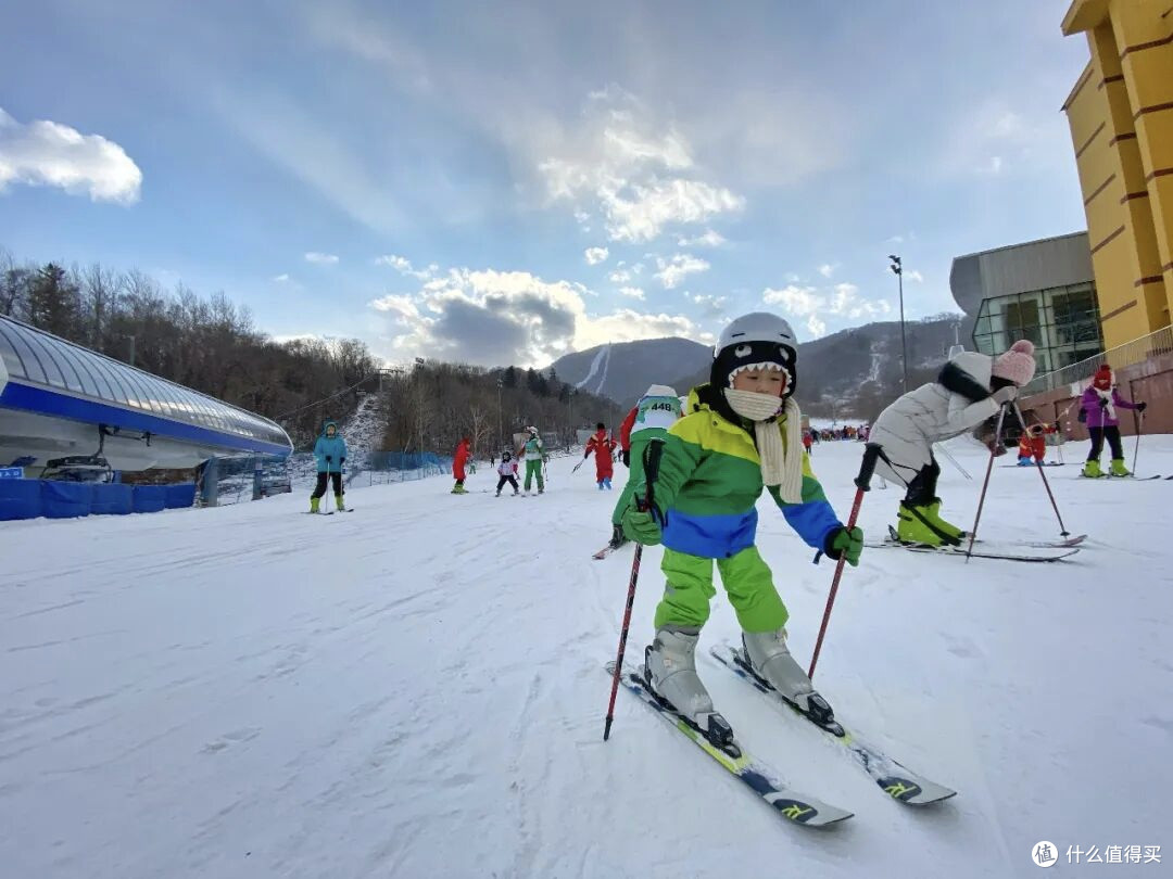 吉林吉雪滑雪场测评官日常:雪质服务双在线,新手友好度拉满