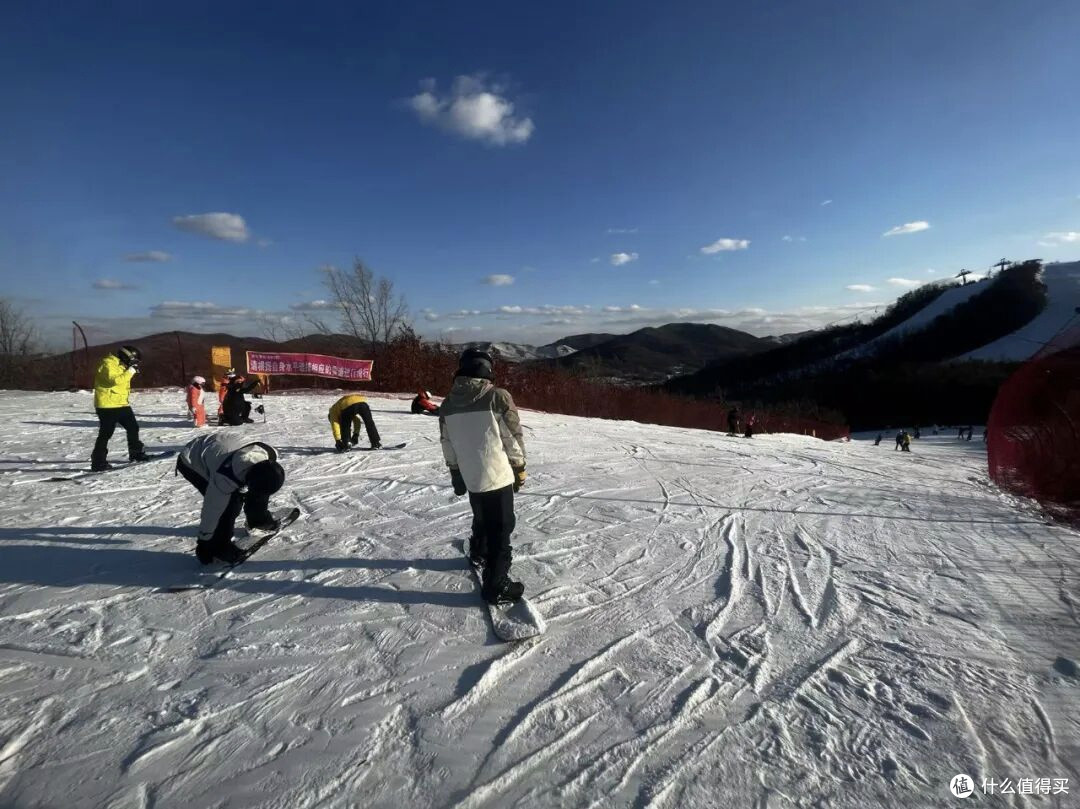 吉林吉雪滑雪场测评官日常:雪质服务双在线,新手友好度拉满