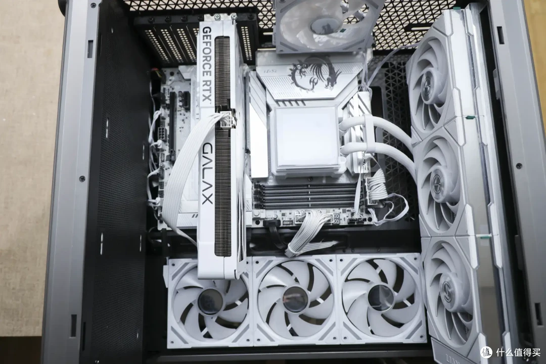 隐藏水管的高端散热，联力HydroShift II LCD-S 360TL隐流II方屏