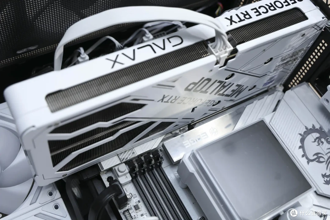 隐藏水管的高端散热，联力HydroShift II LCD-S 360TL隐流II方屏