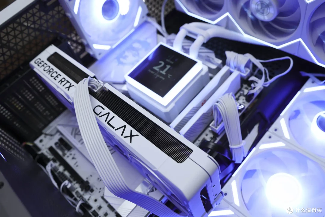 隐藏水管的高端散热，联力HydroShift II LCD-S 360TL隐流II方屏