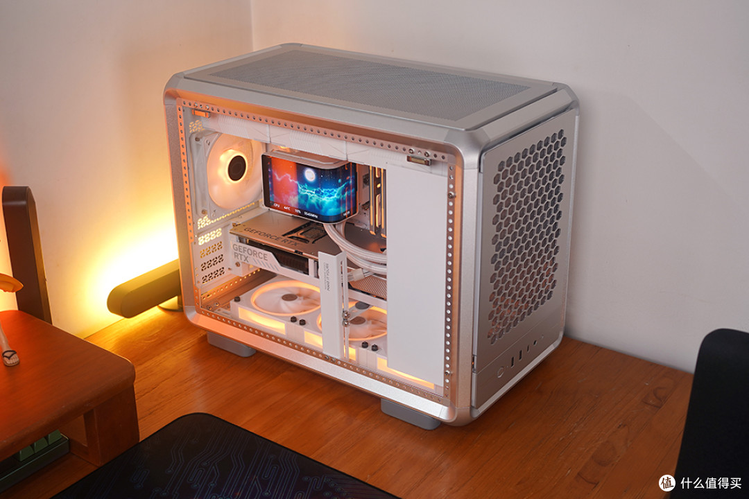 双12装机方案:吹雪B850G+RTX 5070+9900X+酷冷MF400机箱装机分享