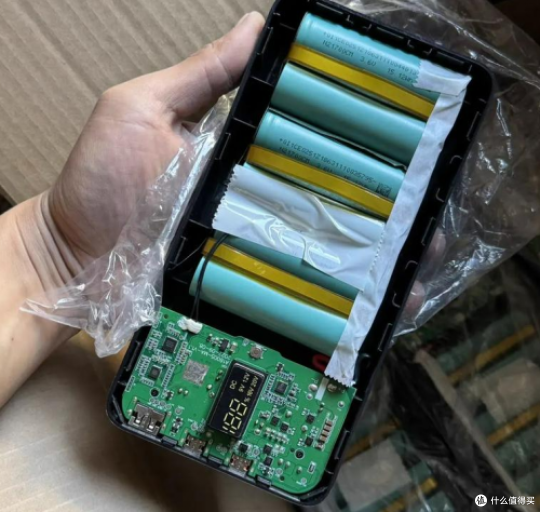 快充充电宝哪个牌子好耐用质量好容量大?2026年口碑最好的充电宝