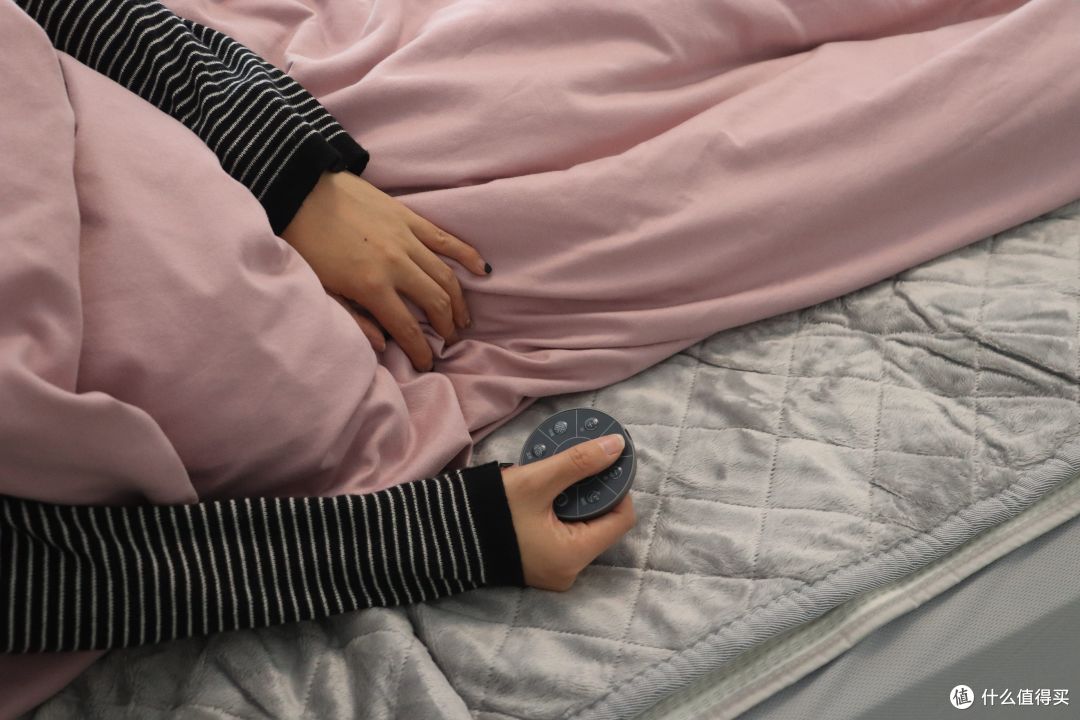 冬季取暖好物榜一!宫菱水暖毯实测:死磕母婴级安全无毒+无辐射