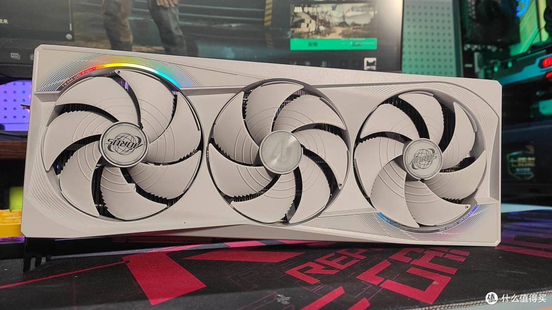 超级甜点:技嘉RTX 5080超级雕