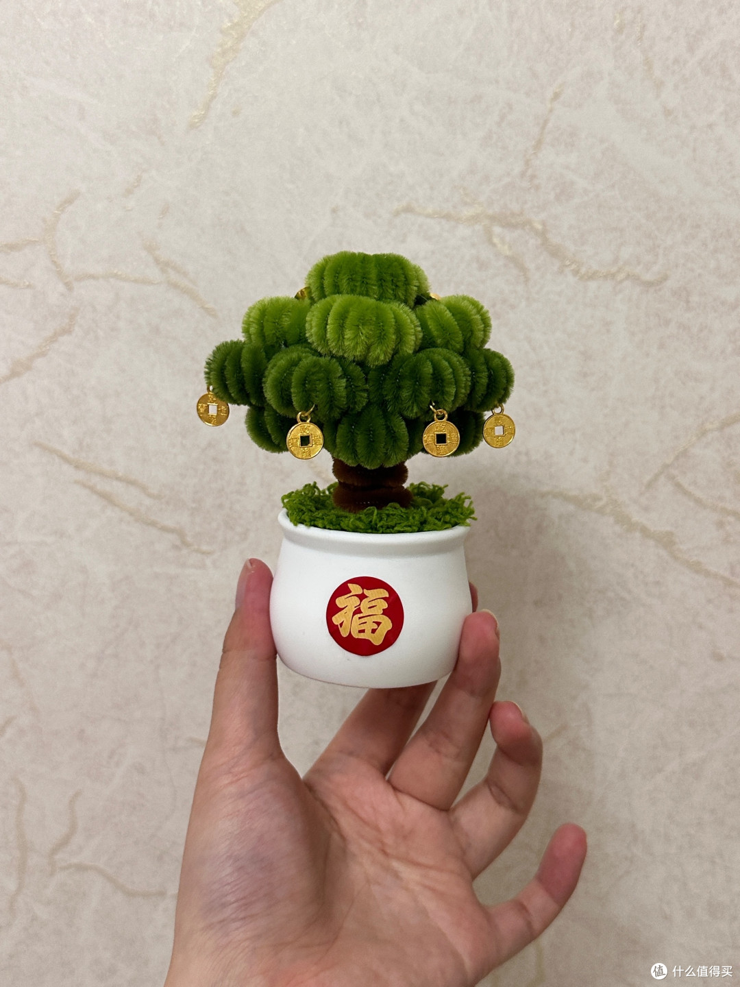 手作治愈时刻｜扭扭棒发财树DIY，萌趣满桌好寓意
