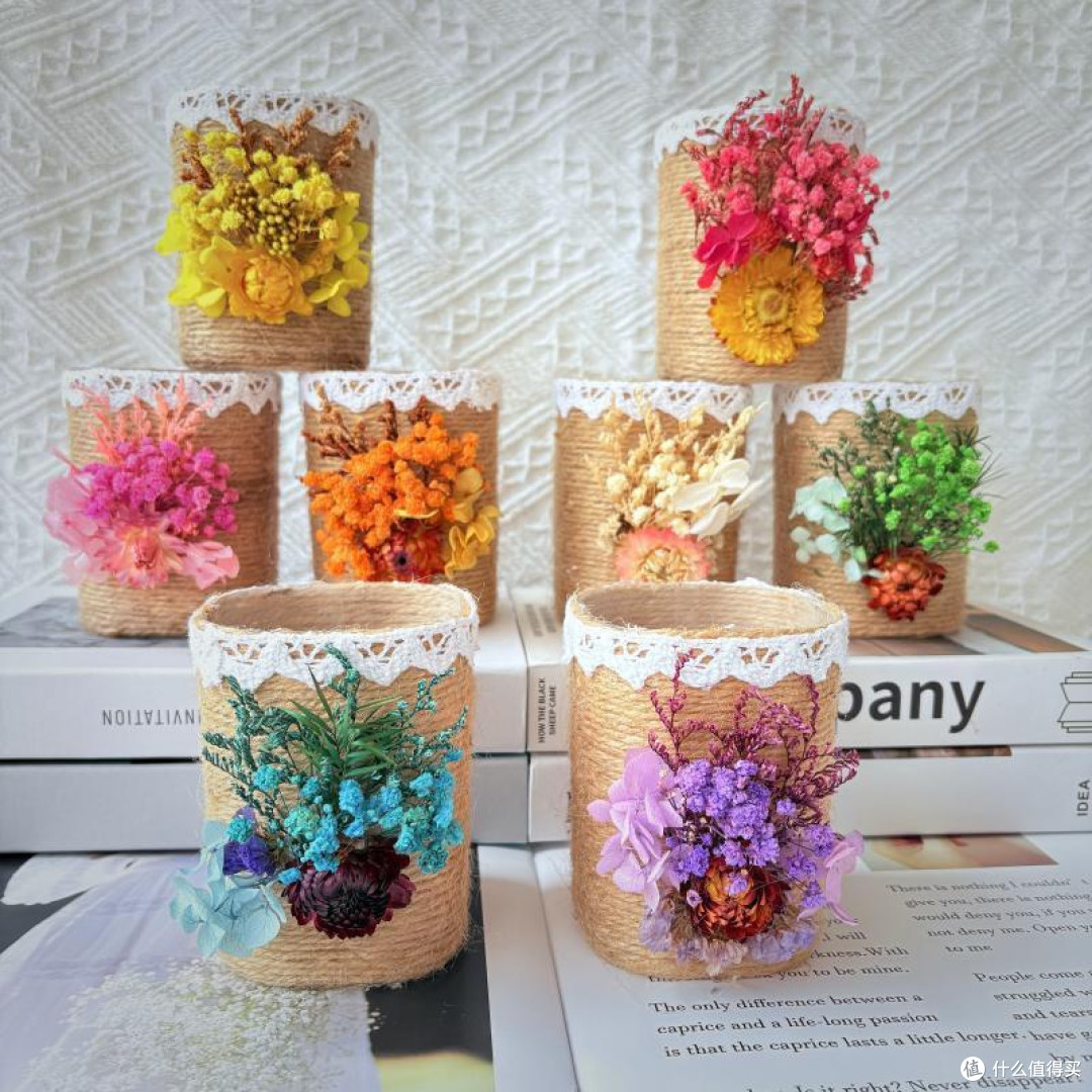 手作治愈时刻|干花笔筒DIY,定格美好满溢温情