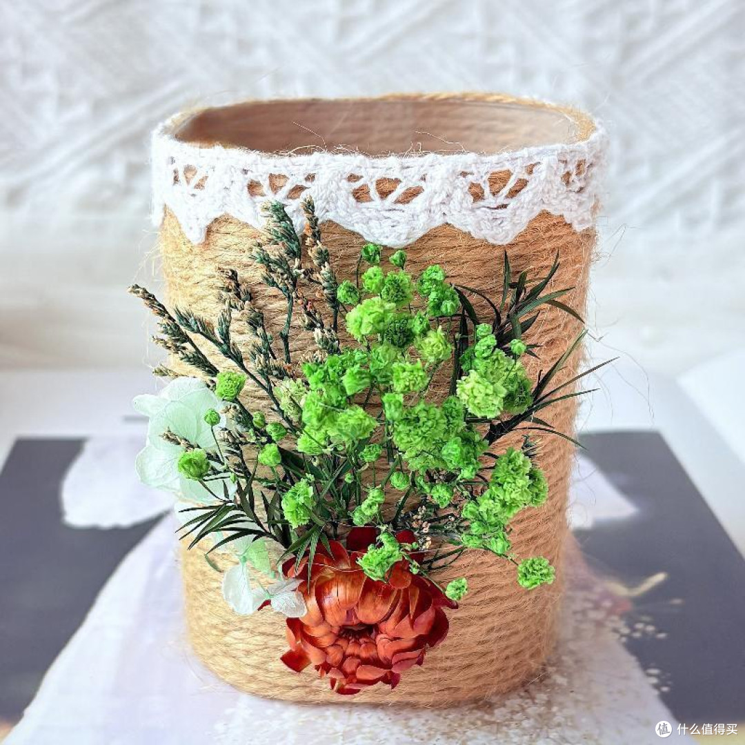 手作治愈时刻|干花笔筒DIY,定格美好满溢温情