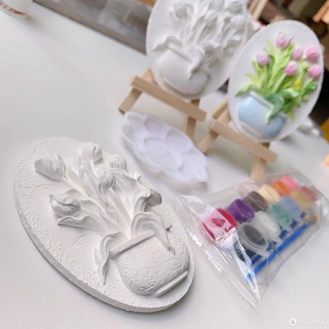 小众兴趣发电|石膏郁金香花牌DIY,指尖绘出治愈小美好