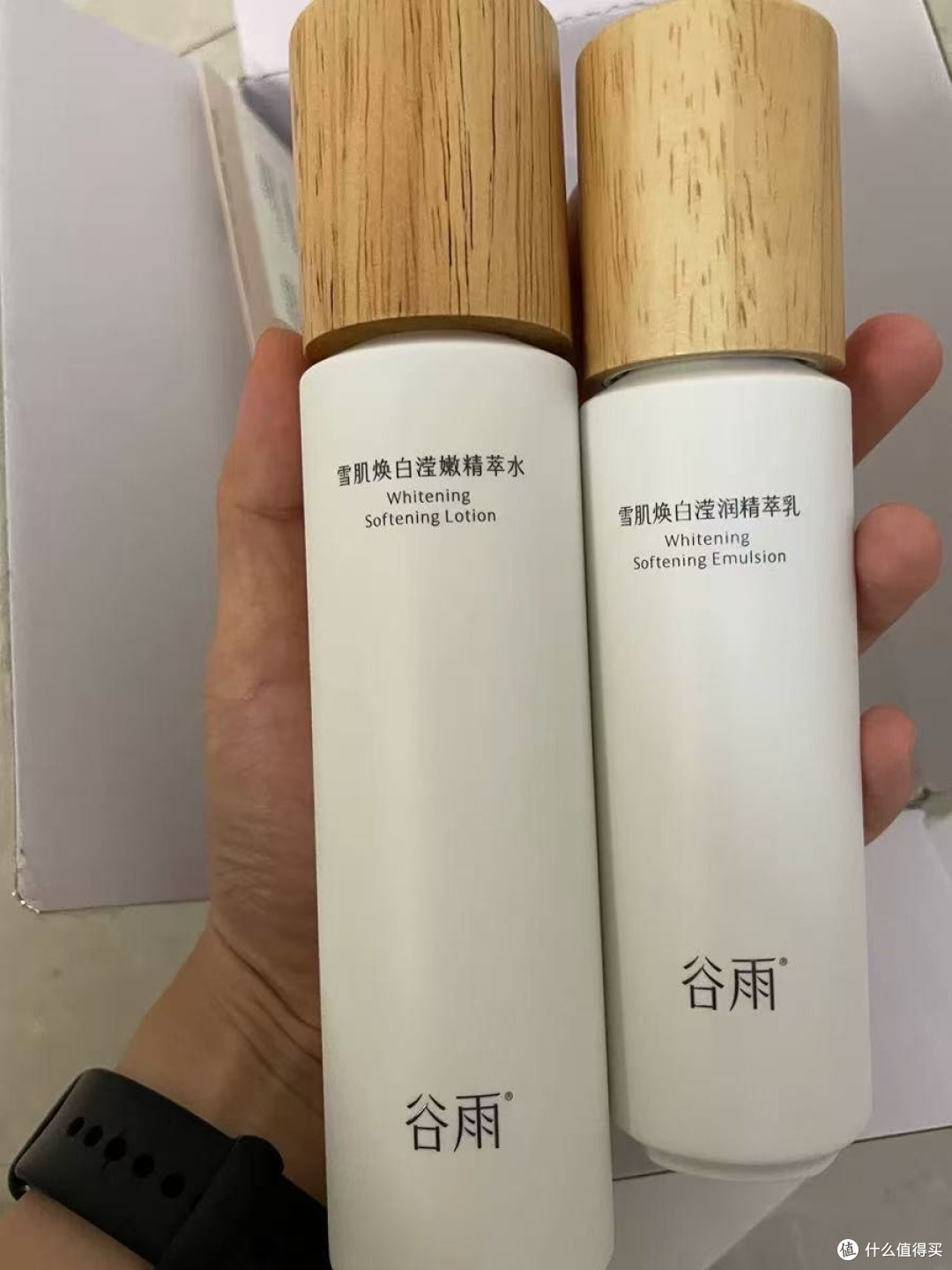 熬夜党亲测!谷雨雪肌水乳套装真的能拯救黄脸婆