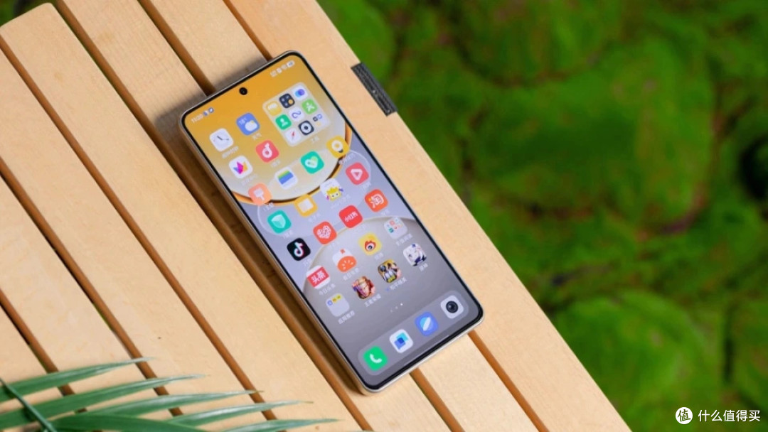 vivo终于妥协,从2399元降至1799元,512GB+7620mAh+5000万