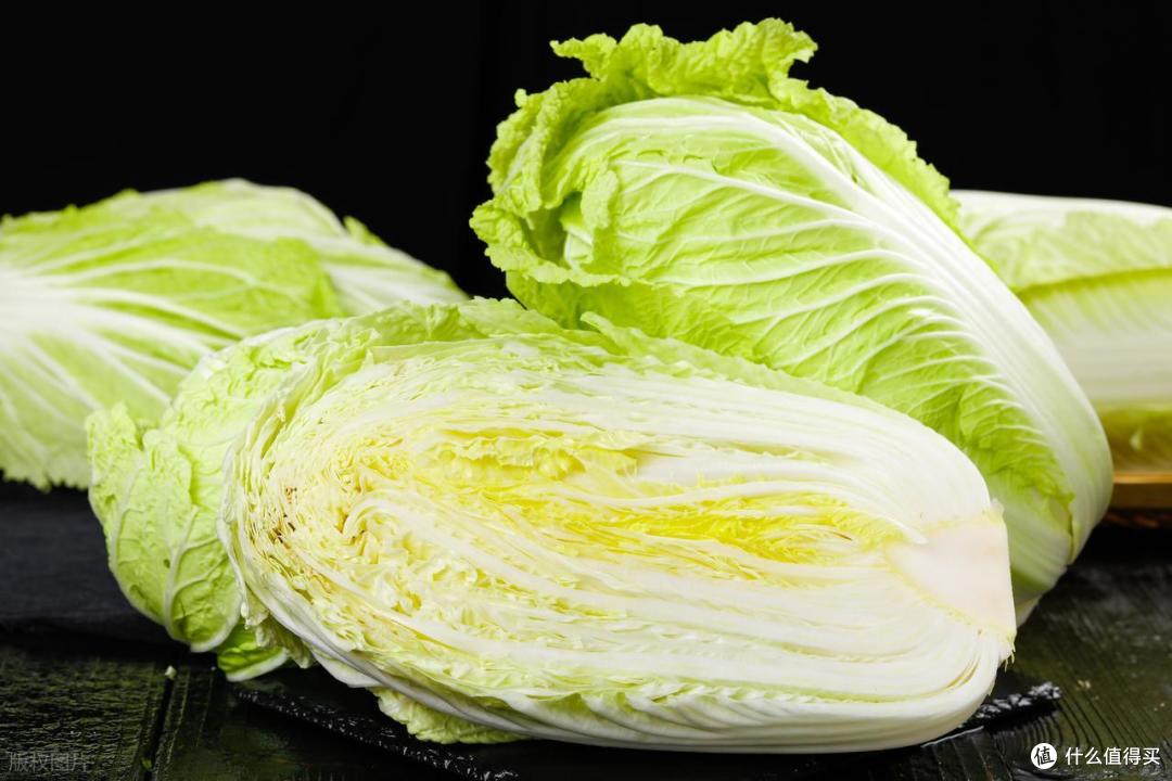 白菜不能乱吃?提醒:这3种人尽量少买少碰