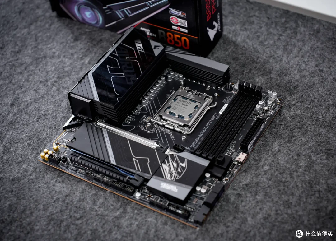 等等党输了!囤内存打造9800X3D+RTX 5060Ti主机,性价比超高