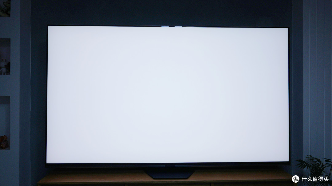 海信E8S Pro深度测评: 年度RGB-Mini LED影游机皇?