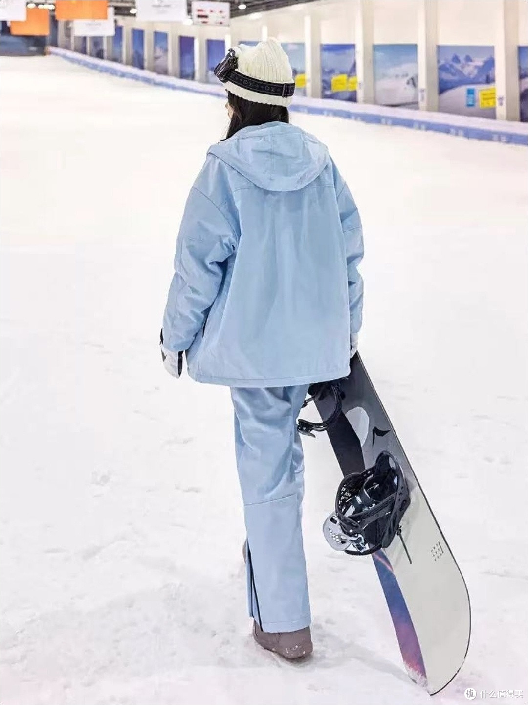 雪季情侣滑雪服实测|保暖抗造还出片,单双板通穿不踩雷