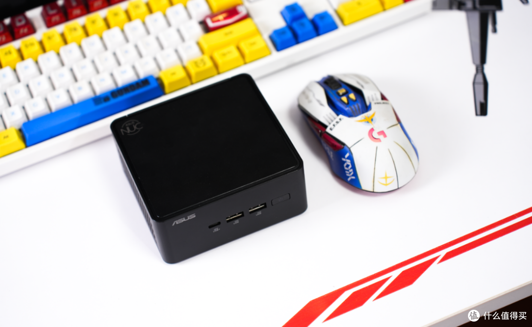 机身更紧凑,性能超预期!华硕NUC 15 Pro上手体验