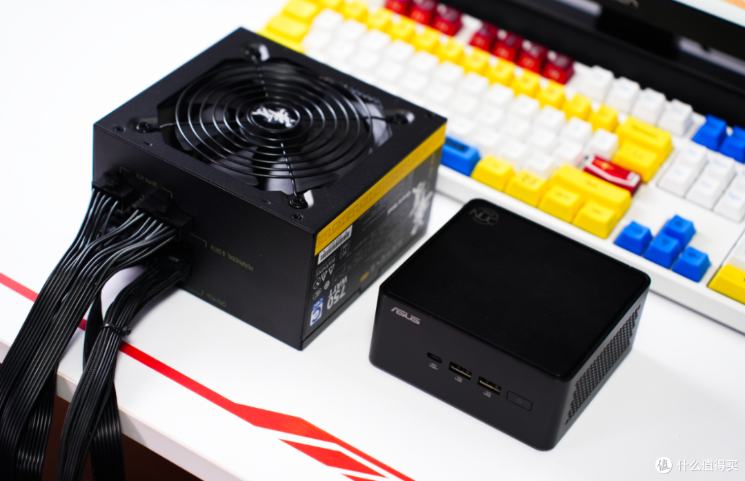 机身更紧凑,性能超预期!华硕NUC 15 Pro上手体验