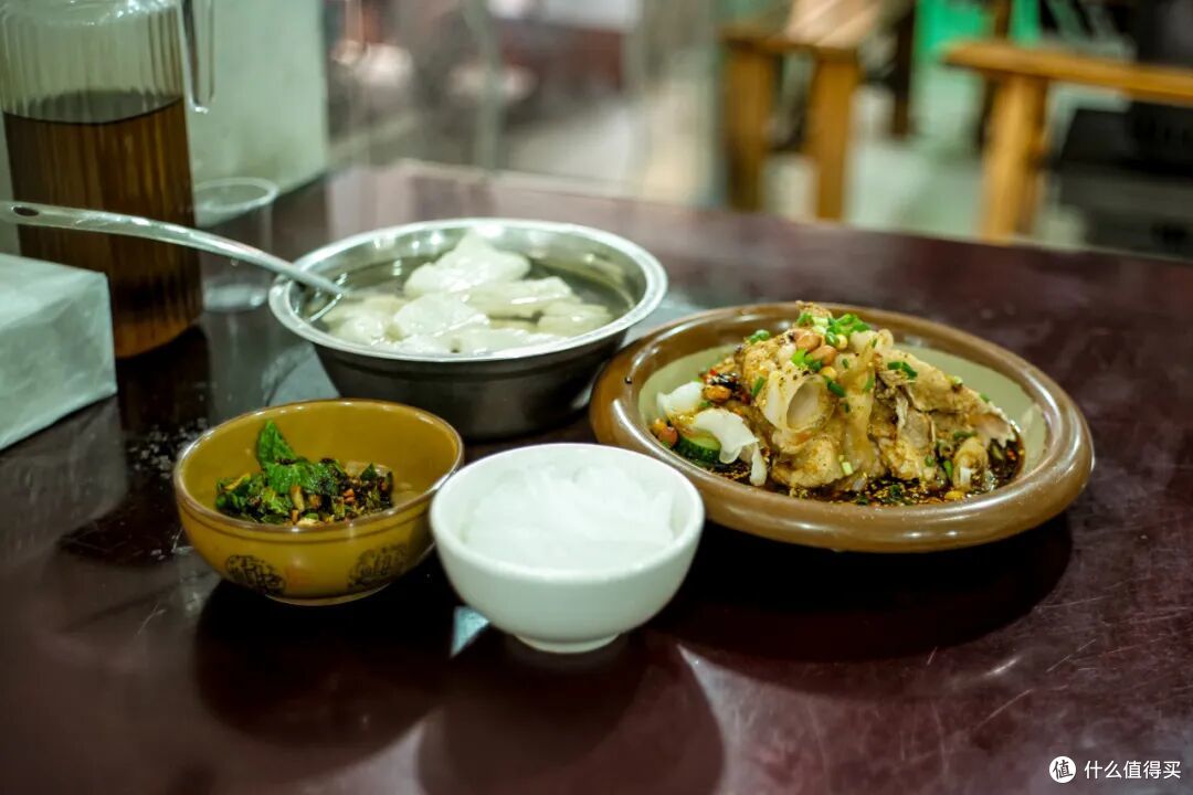 吃到了“饭饭封神”的城市,不火简直没道理