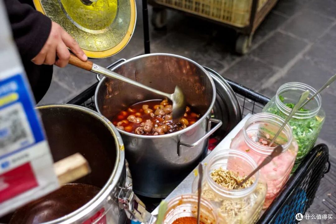 吃到了“饭饭封神”的城市,不火简直没道理