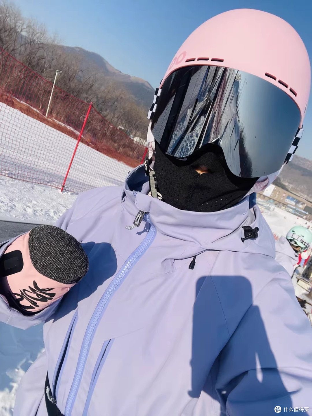 AWKA单板滑雪服:冬日雪场的温暖铠甲