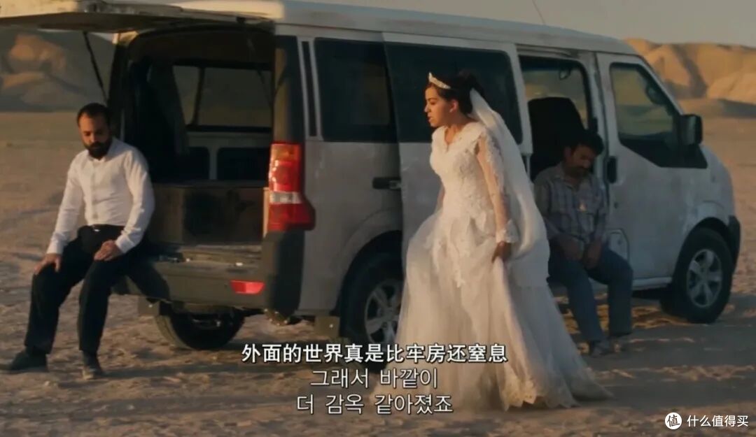 戛纳神作?这部拿命拍的“禁片”太窒息了