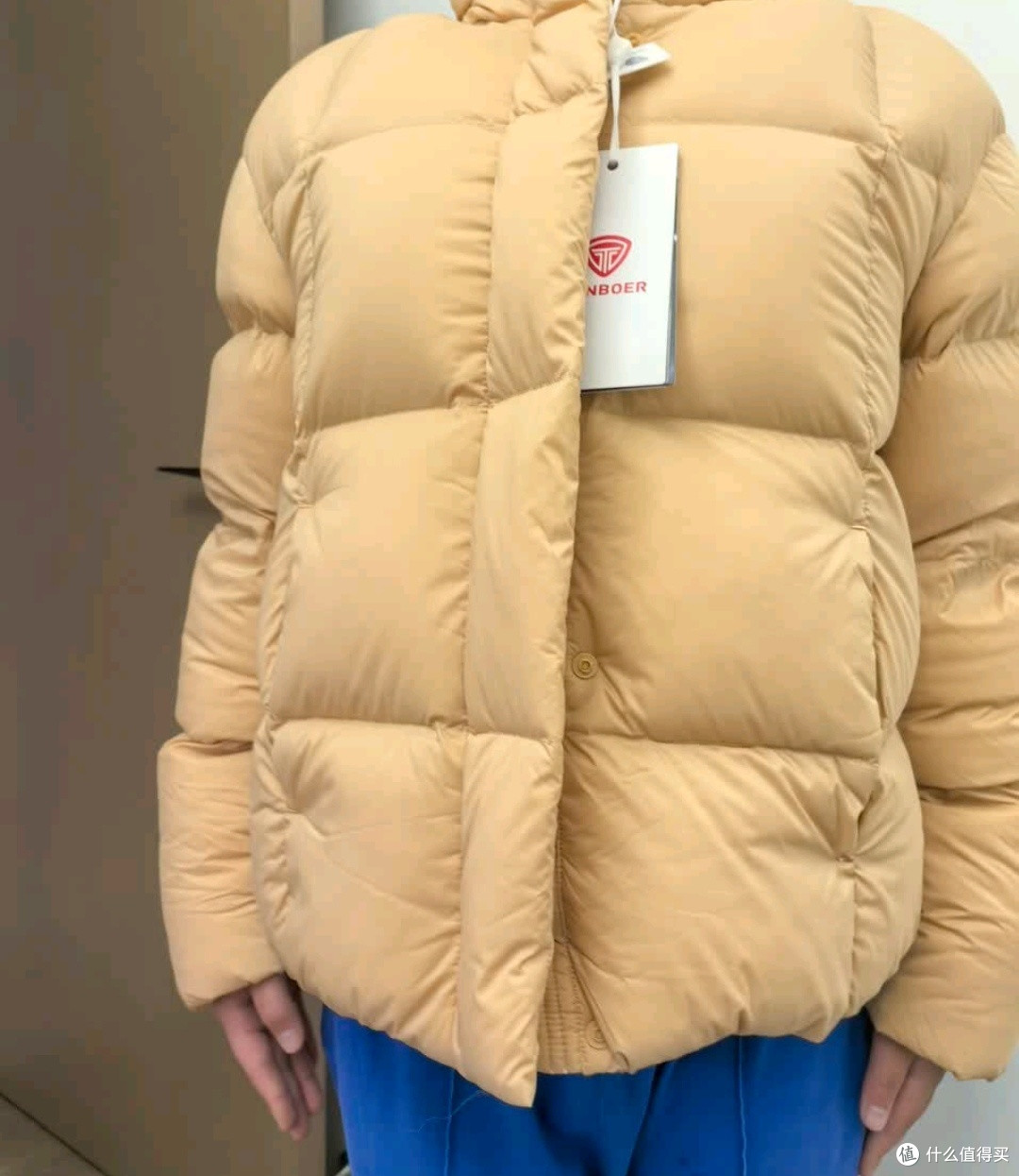 冬季穿搭美丽好衣:坦博尔泡芙羽绒服女短款脱卸帽秋冬保暖