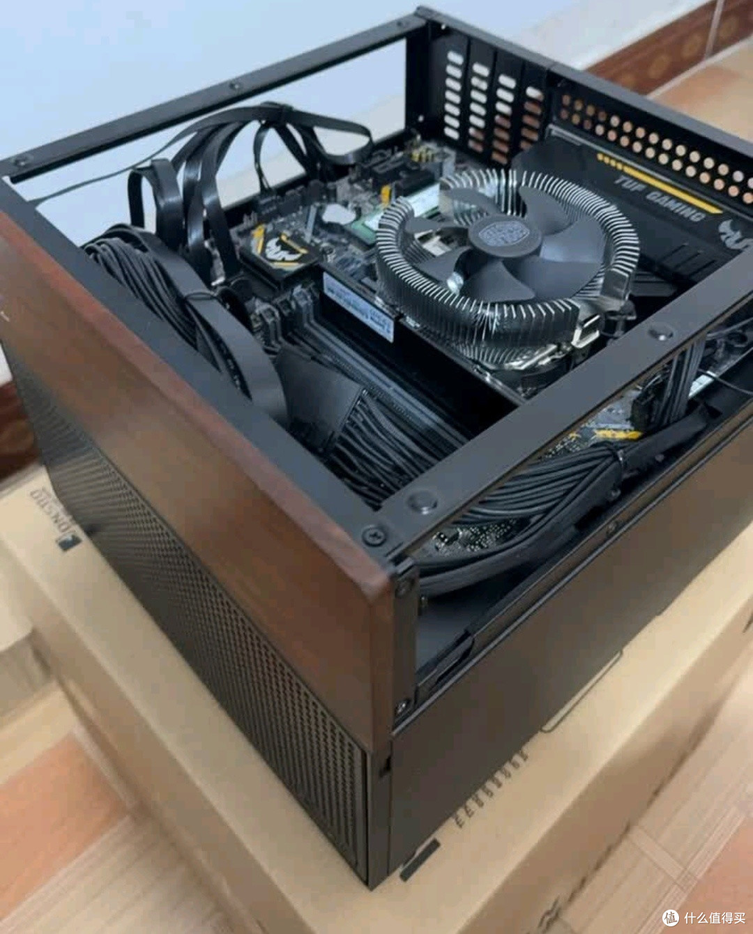 乔思伯N4:小体积大容量的美学选择