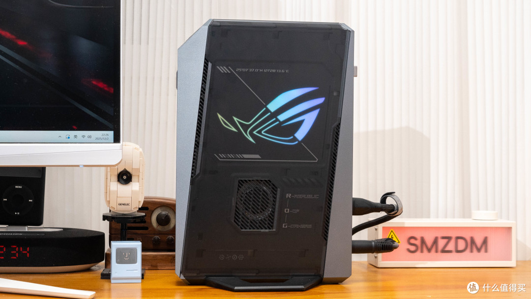 巴掌大机身塞下X3D处理器？ROG魔霸9 MINI颠覆认知