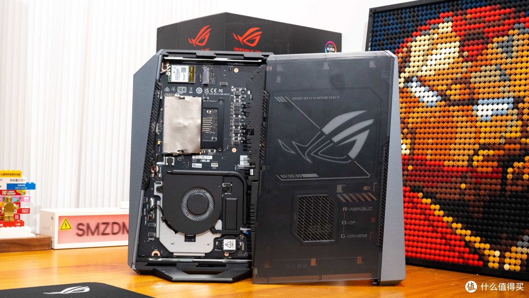 巴掌大机身塞下X3D处理器？ROG魔霸9 MINI颠覆认知