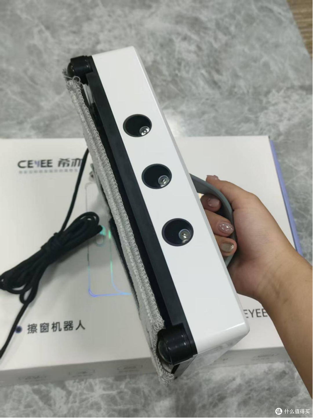 双十二怎么选购擦窗机器人?2025年最新十款擦窗机器人推荐