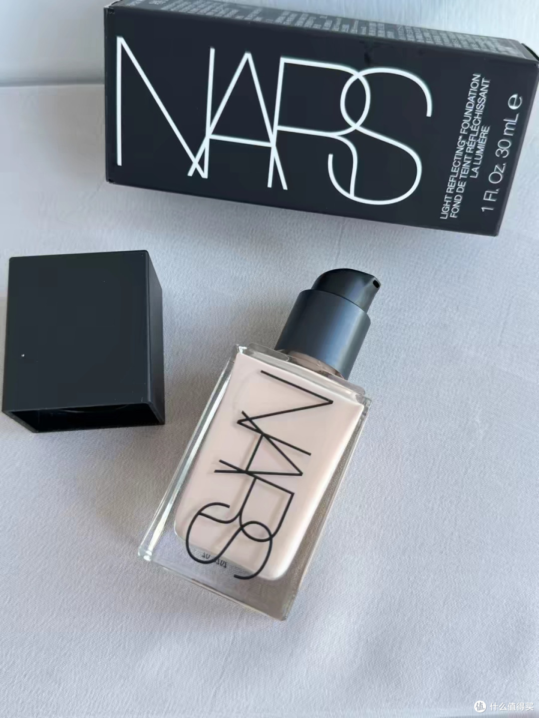 开箱NARS超方瓶L1.5，干皮持妆救星来袭！
