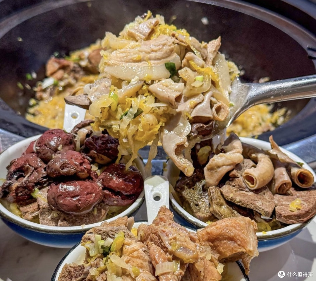 东北人冬日餐桌的硬菜:杀猪菜