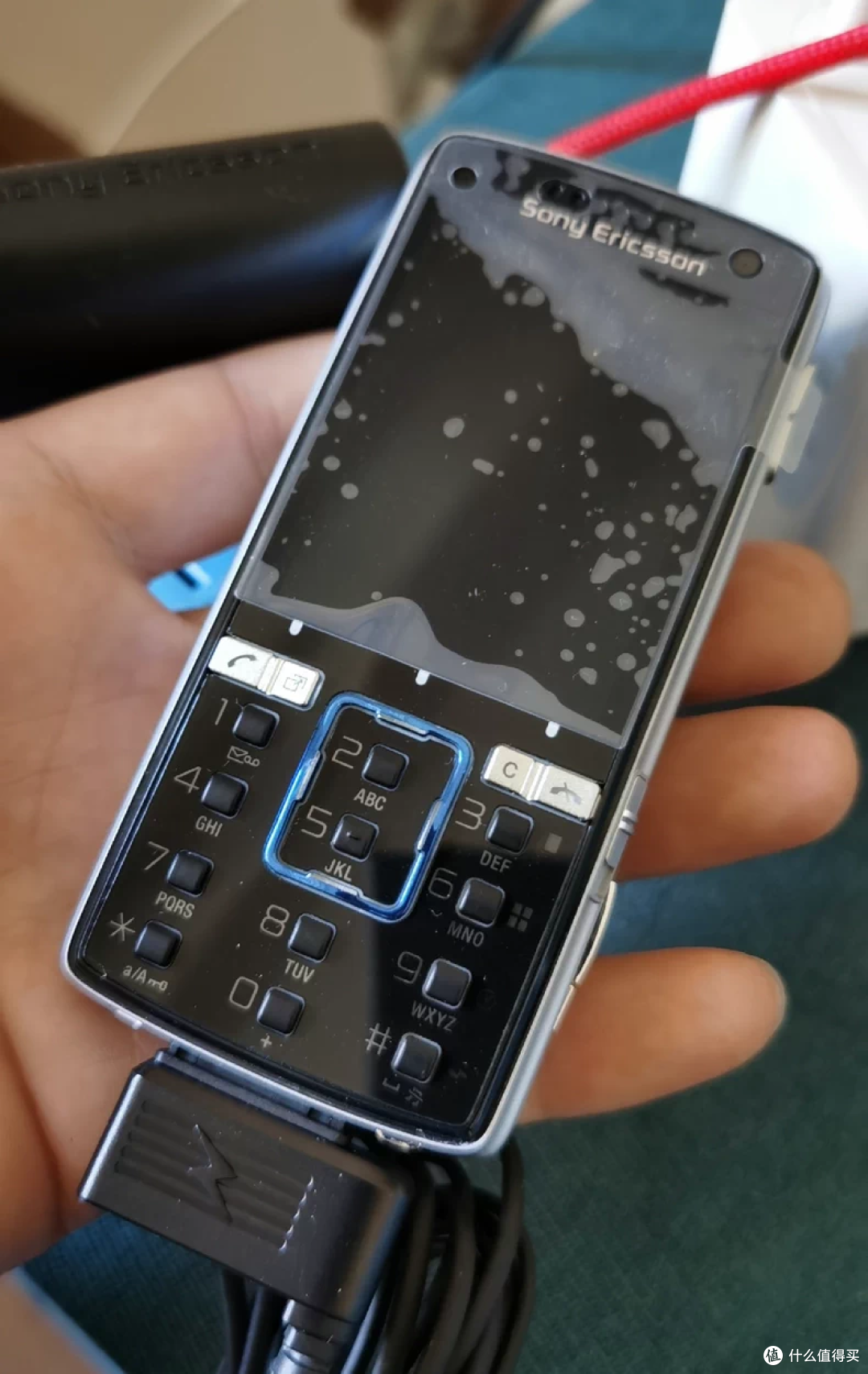 索尼爱立信K850i:那个让我“打字打到手抽筋”的手机