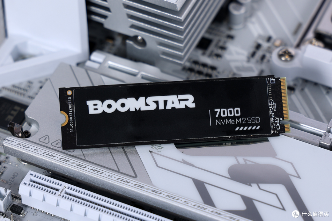 预算1.3W打造桌面MATX小钢炮:9700X+5070+九州风神CH160Plus