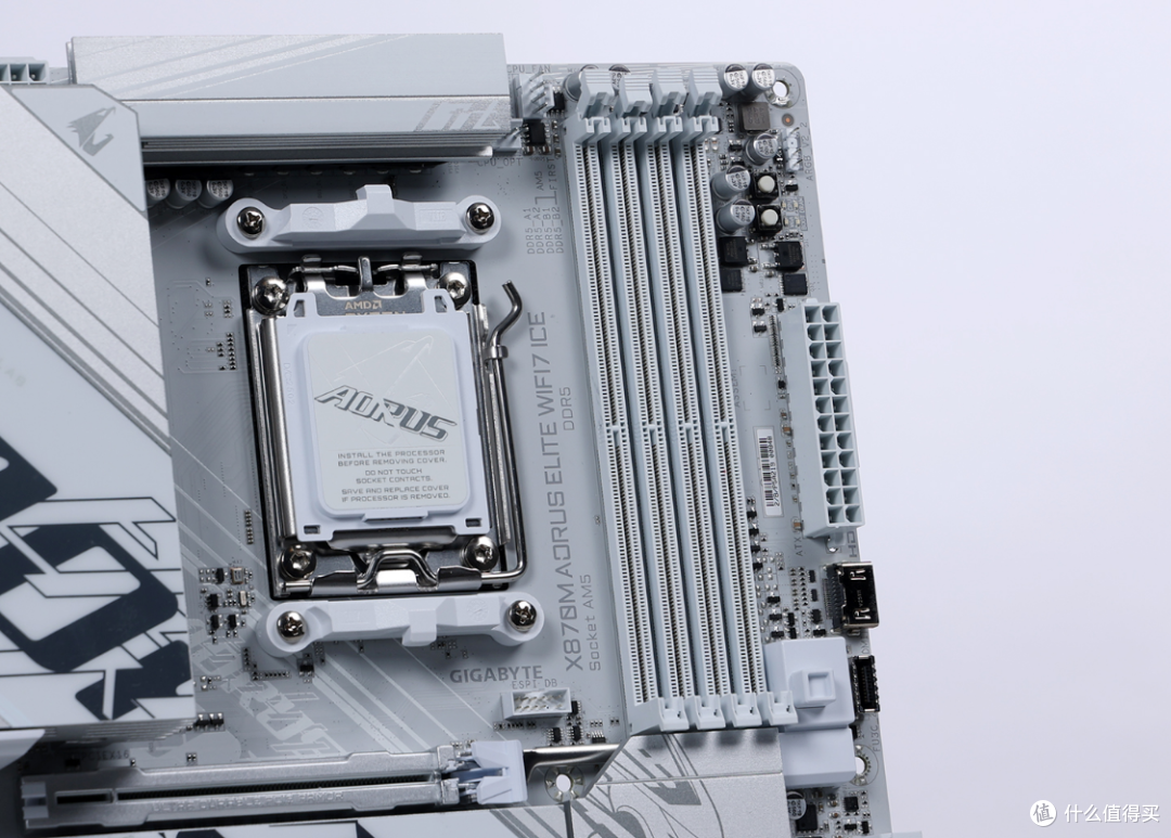 预算1.3W打造桌面MATX小钢炮:9700X+5070+九州风神CH160Plus