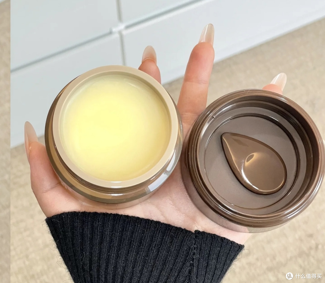 柳丝木卸妆膏:油敏皮的救星