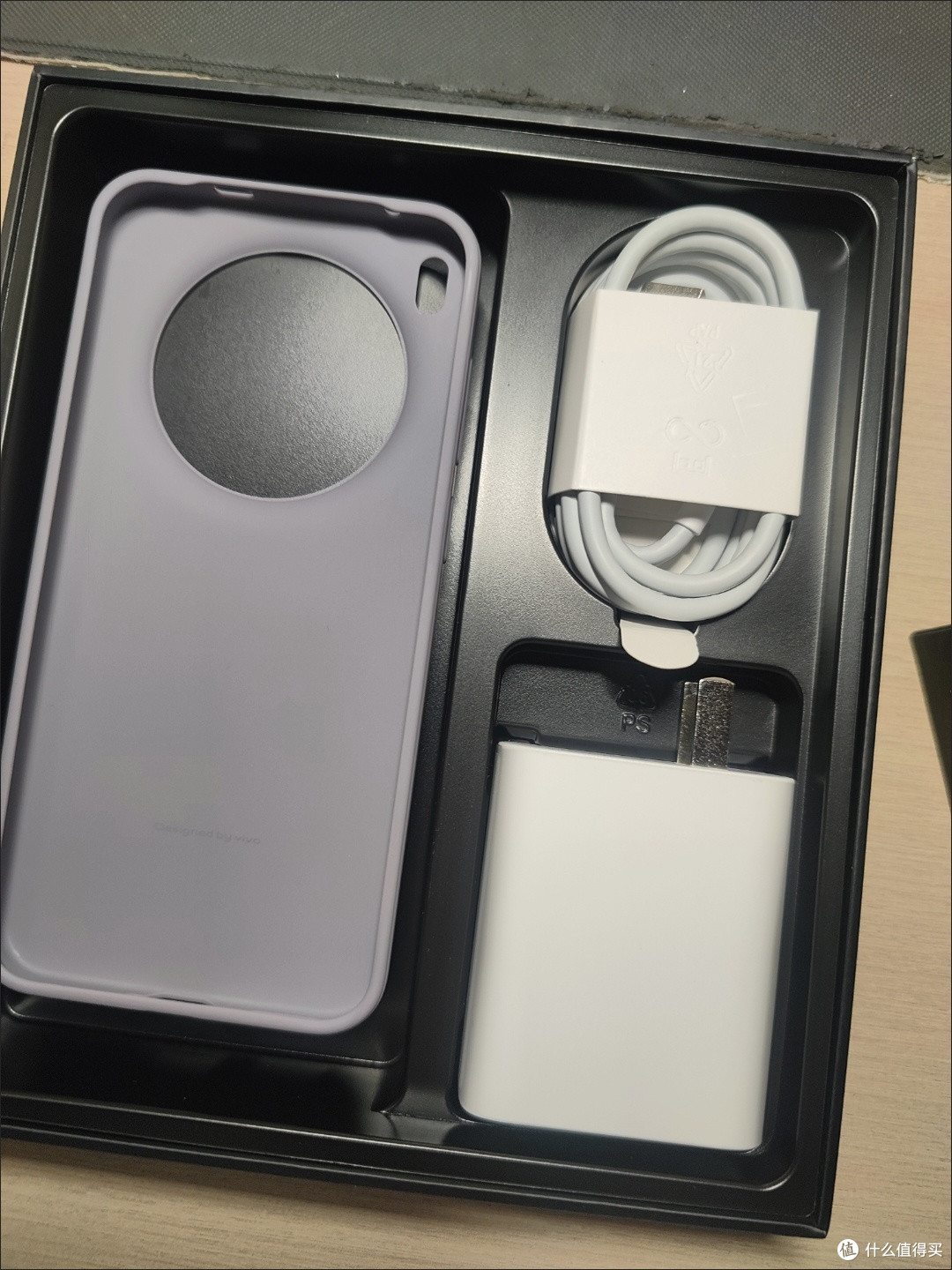vivo X300影像与性能兼备的小屏旗舰