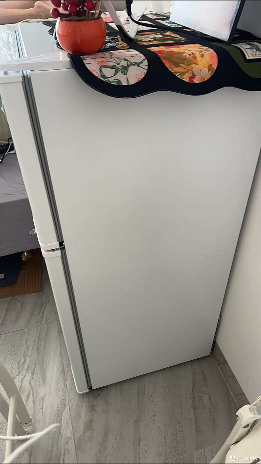 美的111升L双门冰箱,小户型租房党必备迷你冰箱