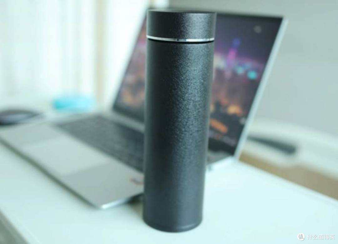 小米、宫菱、膳魔师保温杯值得买吗?怎么选?三大爆款测评大比拼