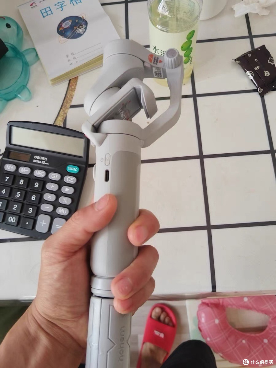 三轴稳定器助力滑雪影像记录